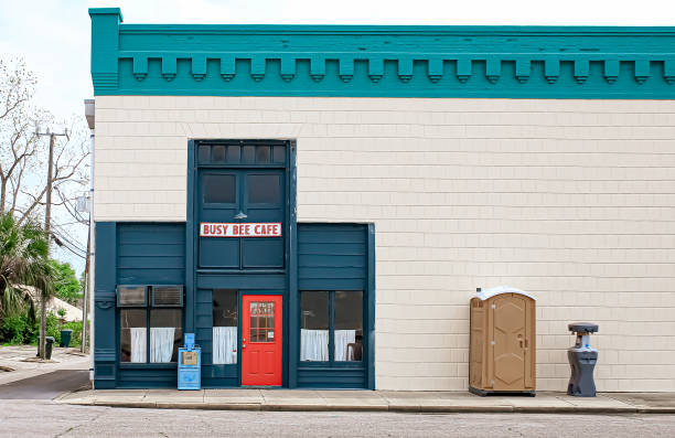 Best Porta potty rental near me  in Sigourney, IA
